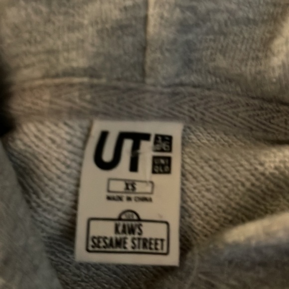 KAWS x Uniqlo x Sesame Street XX Hoodie, Size XS, US Womens, Gray, Preowned - Picture 9 of 12